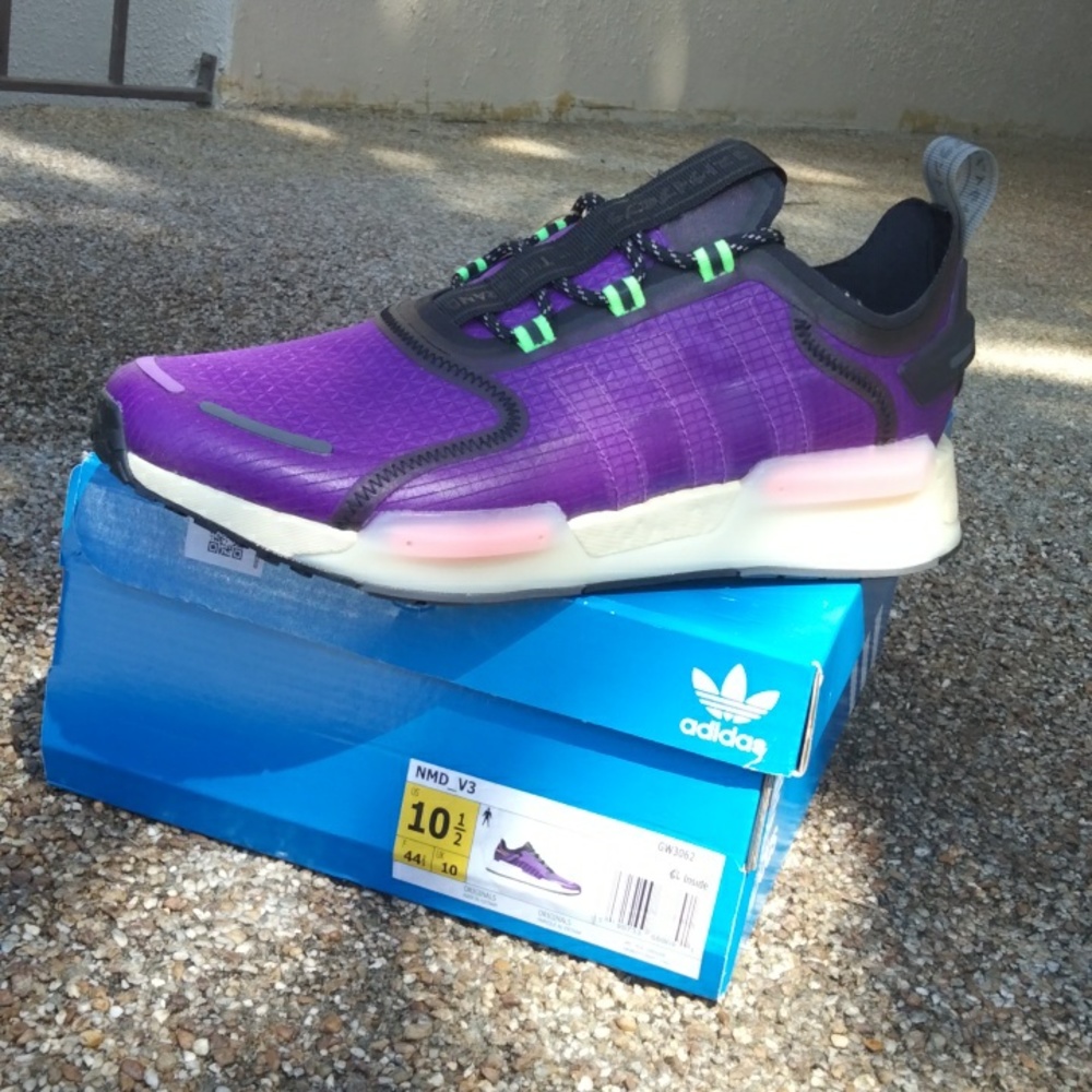 adidas NMD_V3